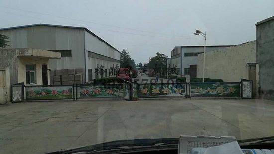 格特售后人員趕到廠區