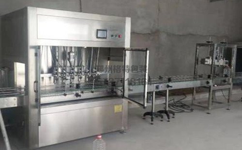 全自動油類定量液體灌裝機