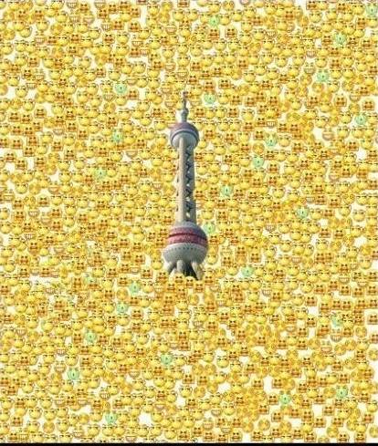 浦東東方明珠人山人海